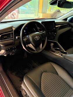 تۆیۆتا کامری